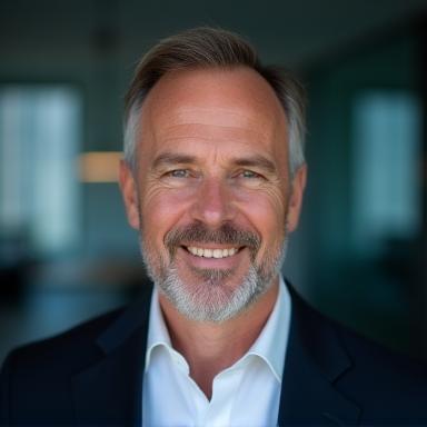Professional headshot of Dr. Andreas Richter